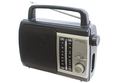 Радиоприемник Лира РП-236 (FM,УКВ,СВ,220v/4*R14)